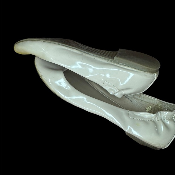 Blush flats - Picture 4 of 7